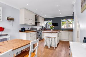 Photo 16- click for photo gallery